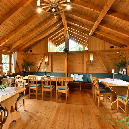 Appartement Oberluetzenbachshof *