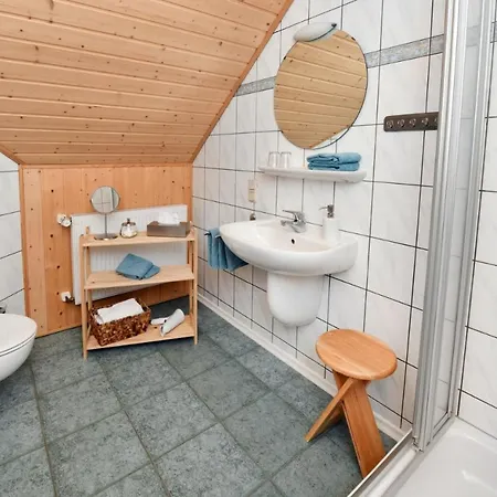 Oberluetzenbachshof *